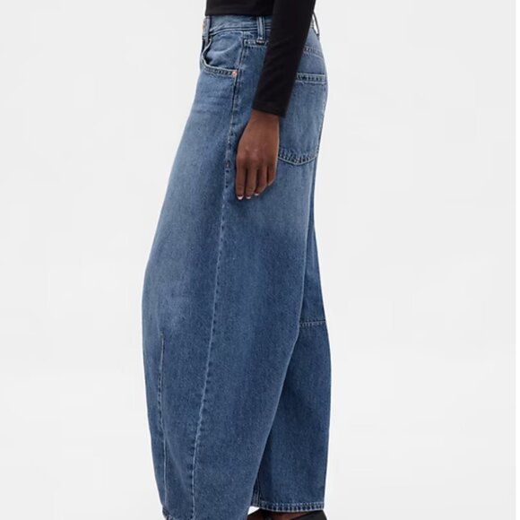 Gap High Rise Horseshoe Jeans - Picture 5 of 7